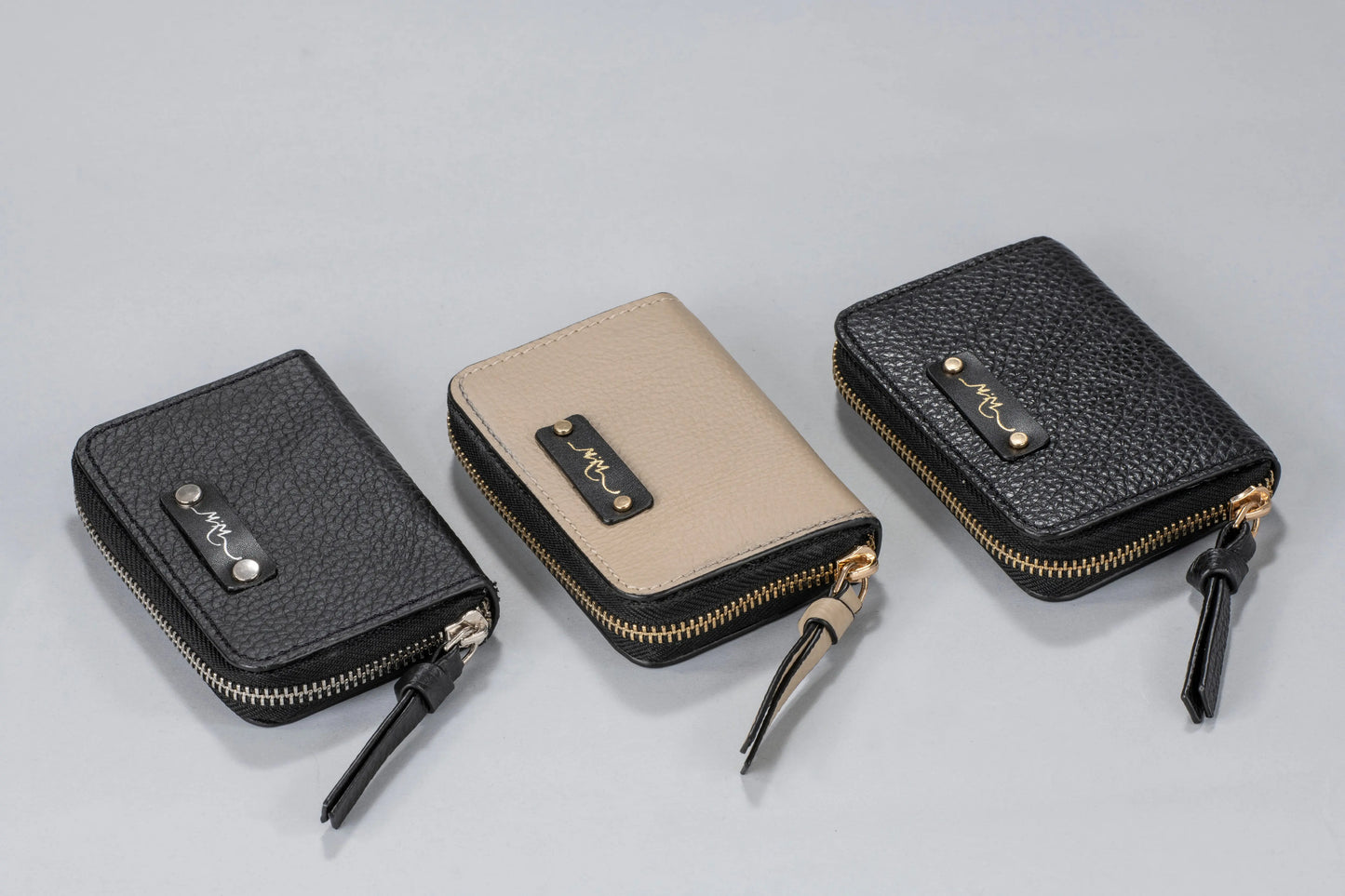 Two Button Wallet Black wishworthstudio